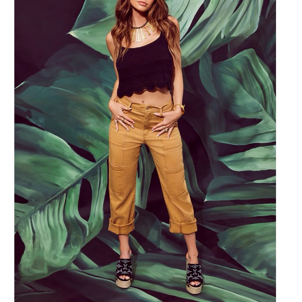 NWT Jessica Simpsons Straight Cargo Ankle in Bone Brown SZ-14W